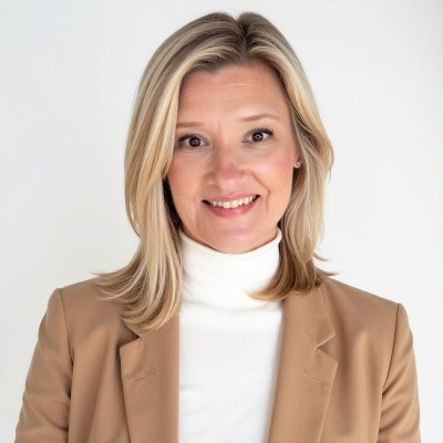 Melissa Holley